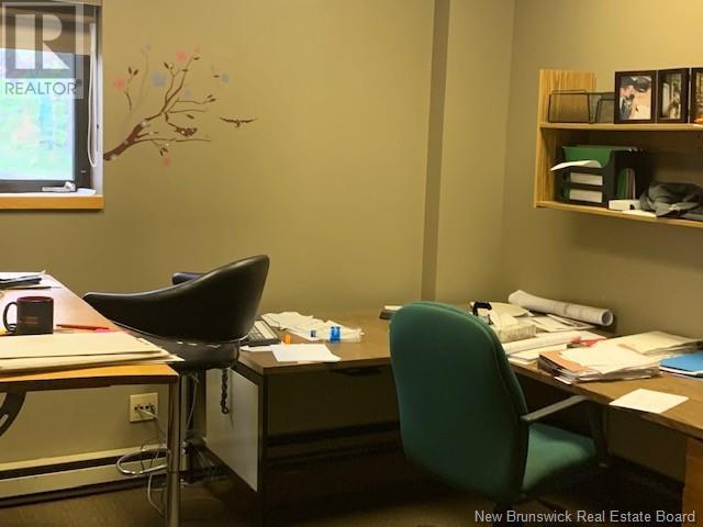 575 Crown Street Property Photo 8