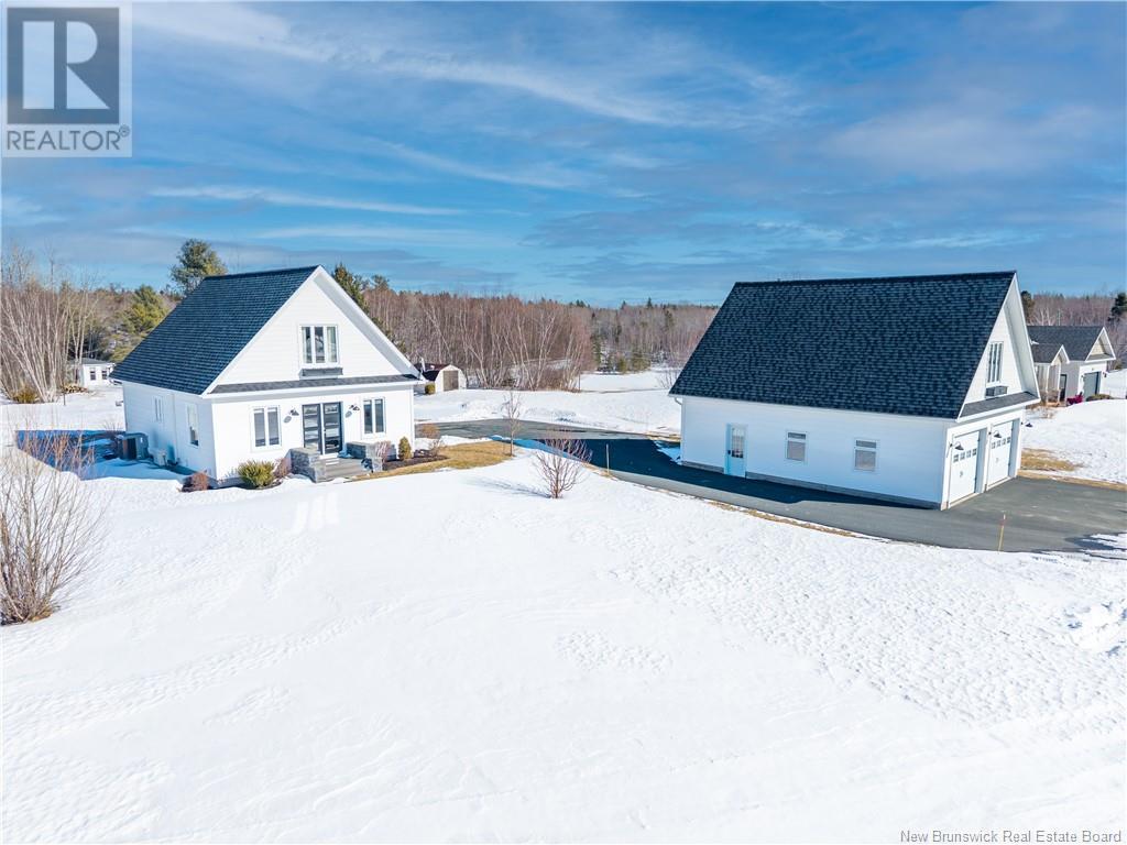 510 Eel River Road Property Photo 1