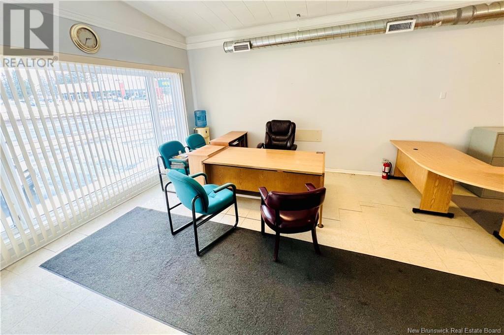 10 Rue Du Portage Property Photo 10