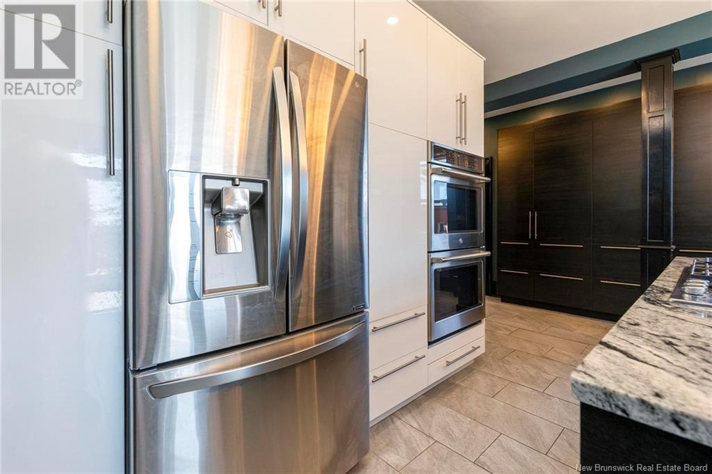 28 Mecklenburg Street Property Photo 18