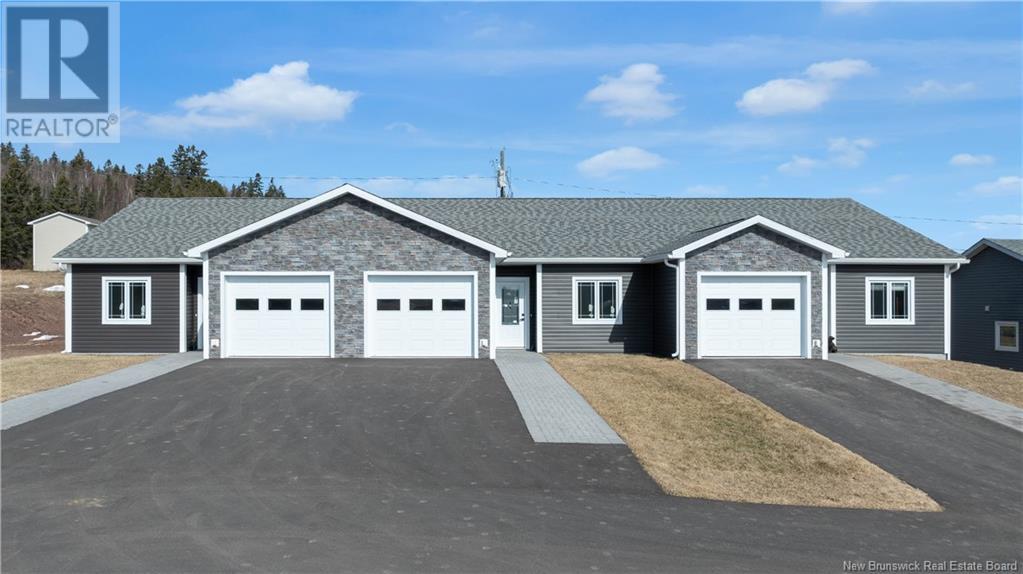 32 King Fisher Lane Property Photo
