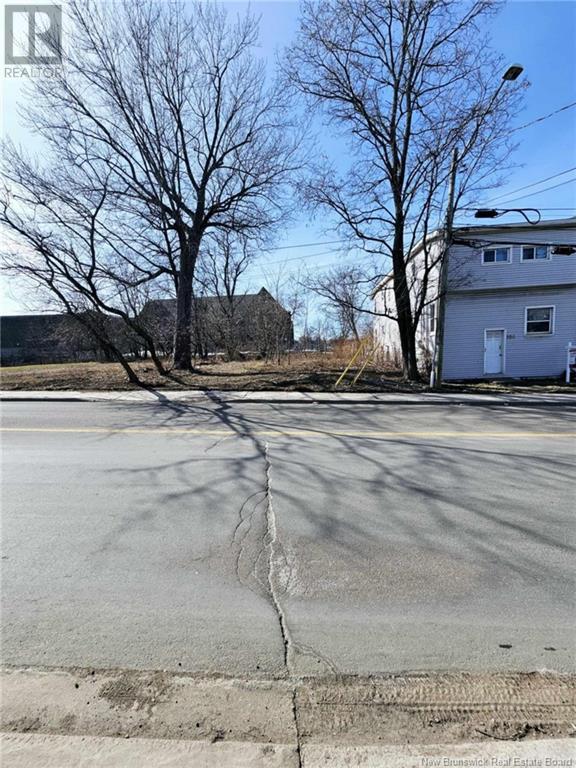 216 Botsford Street Property Photo 10