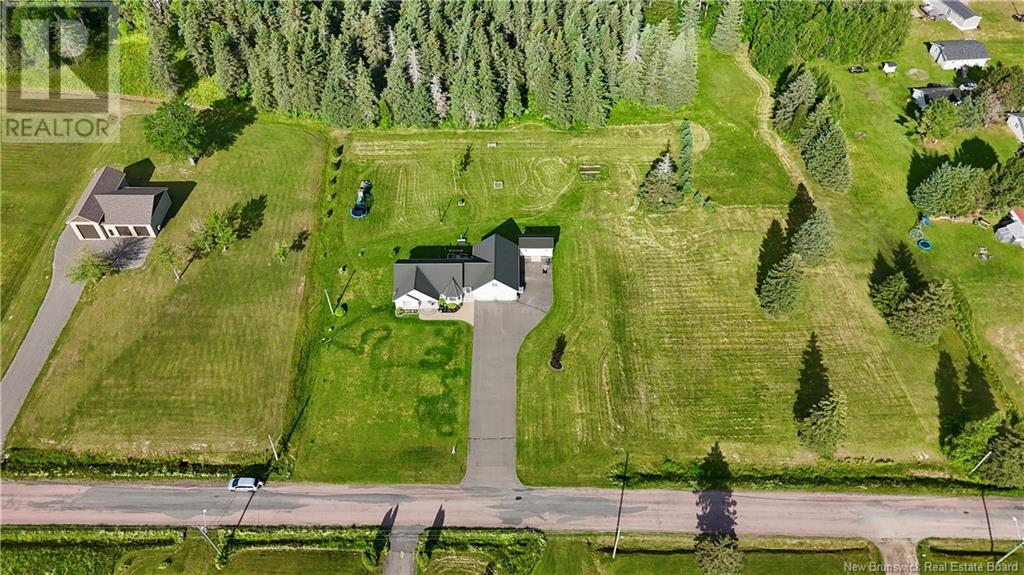 32 Falconer Property Photo 44
