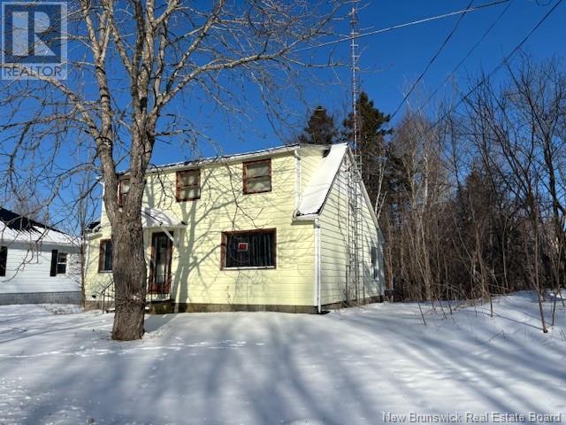 16 Elm Street Property Photo 4