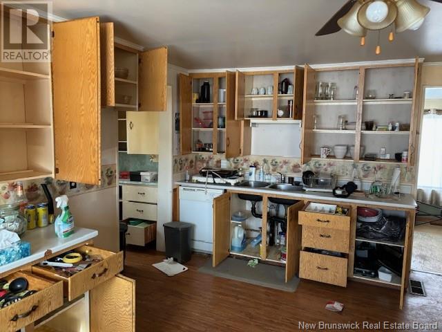 16 Elm Street Property Photo 10