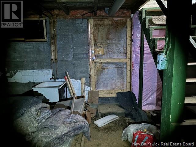 16 Elm Street Property Photo 21