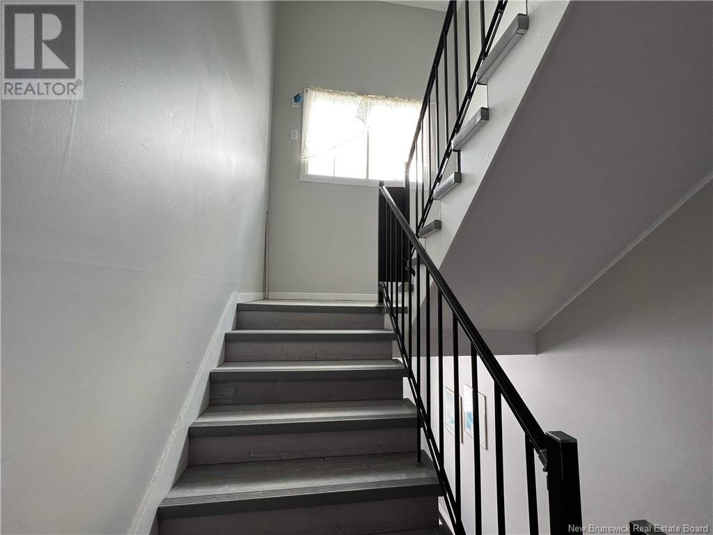 694 Appleby Street Property Photo 12