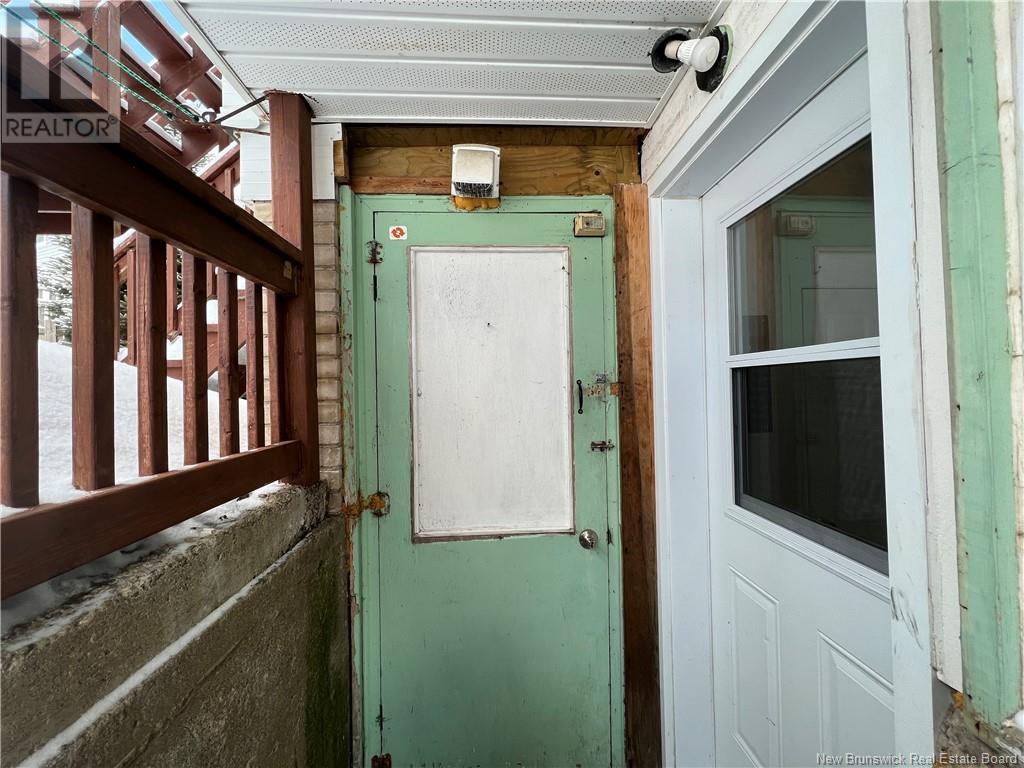 694 Appleby Street Property Photo 15