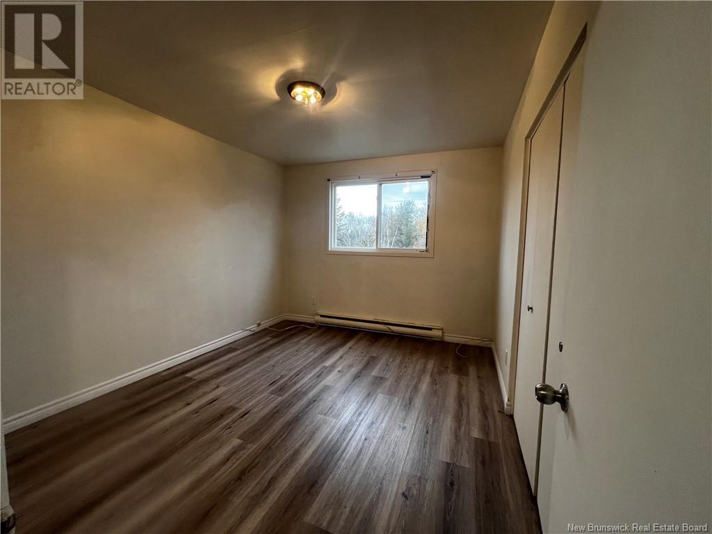694 Appleby Street Property Photo 22