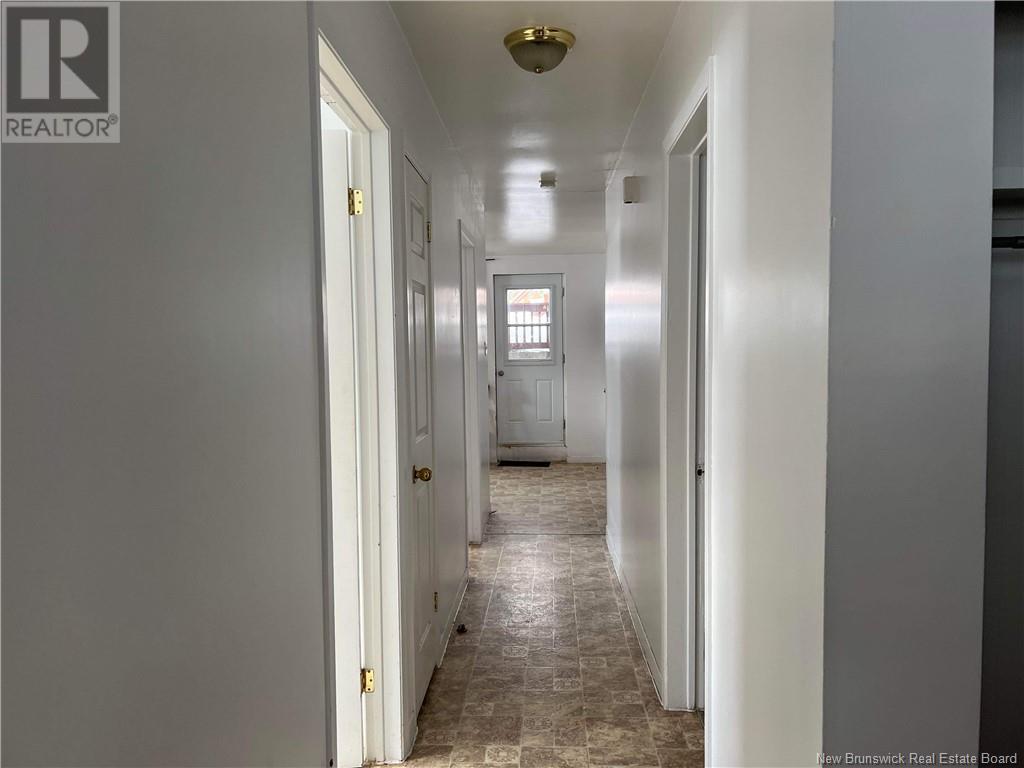 694 Appleby Street Property Photo 28