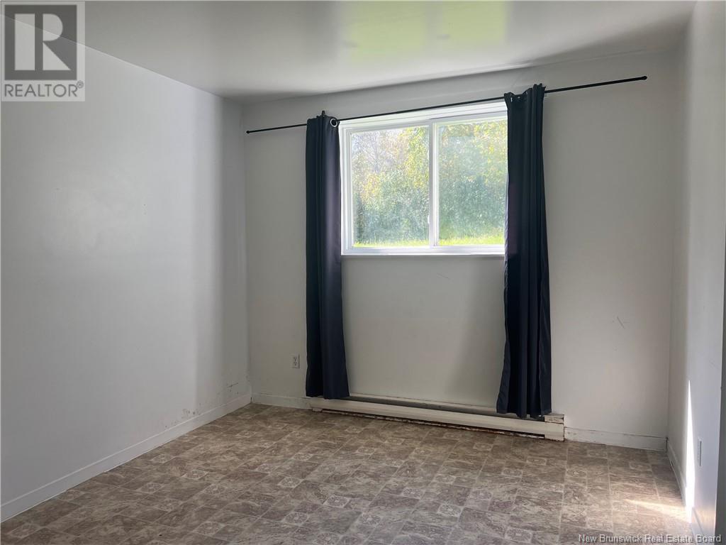 694 Appleby Street Property Photo 31
