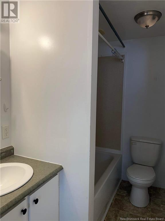694 Appleby Street Property Photo 33