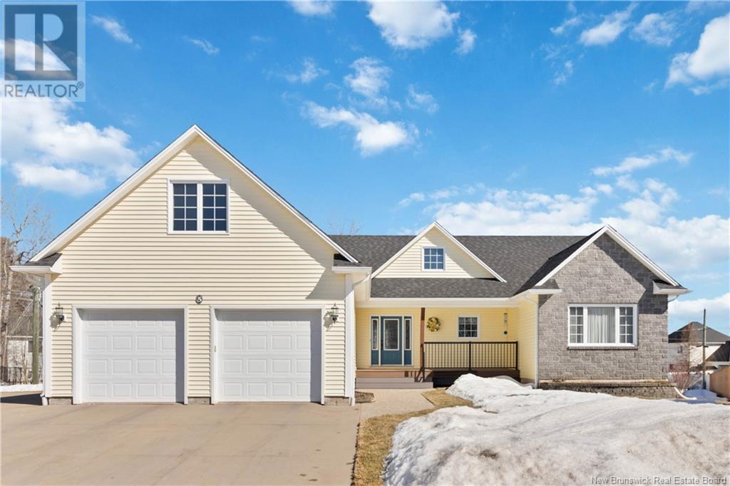 5 Acorn Court Property Photo