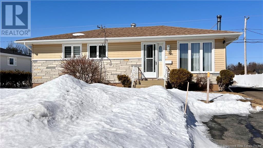 1140 Rockland Property Photo