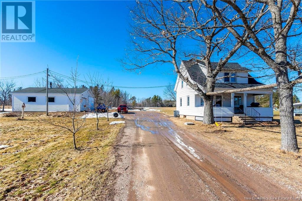 129 Old Post Road Property Photo