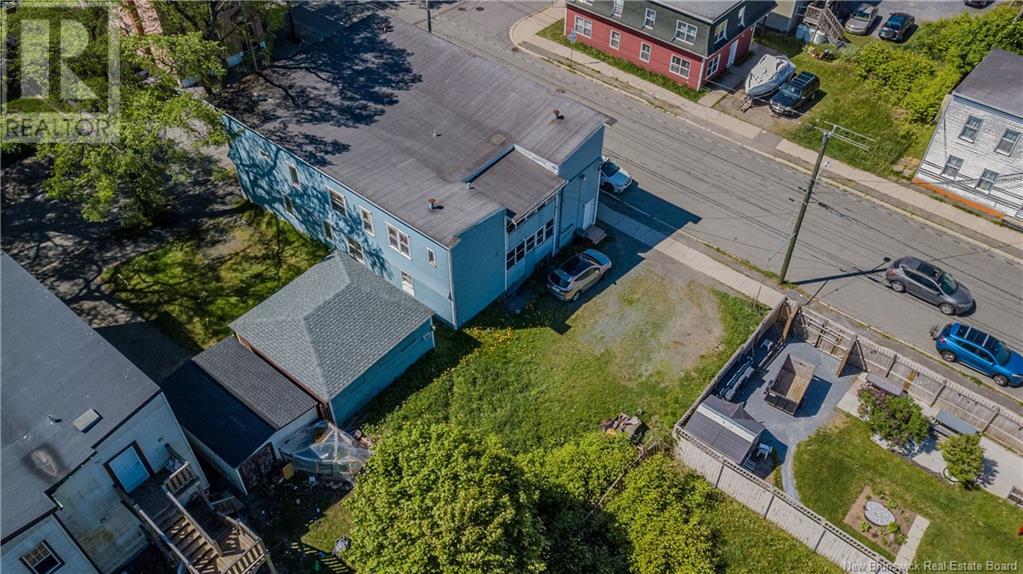 180 Wentworth Street Property Photo 3