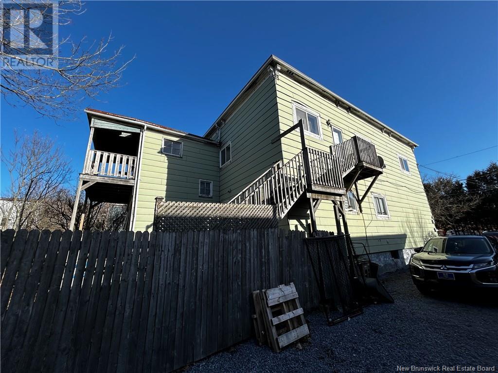 25 Clarendon Street Property Photo 3
