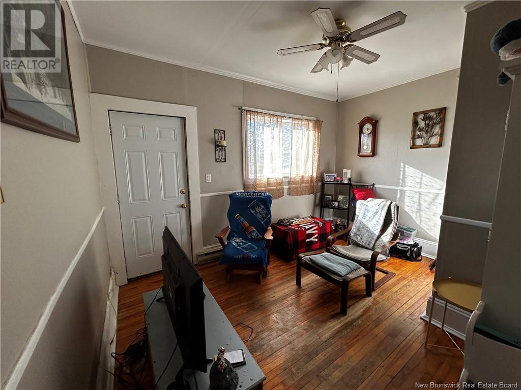 25 Clarendon Street Property Photo 23