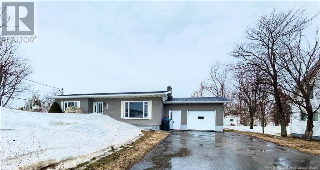 365 St-pierre E Property Photo
