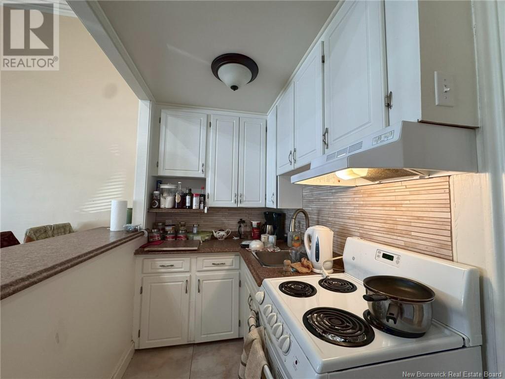 196 King Street East Property Photo 4