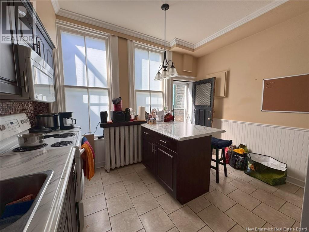 196 King Street East Property Photo 12