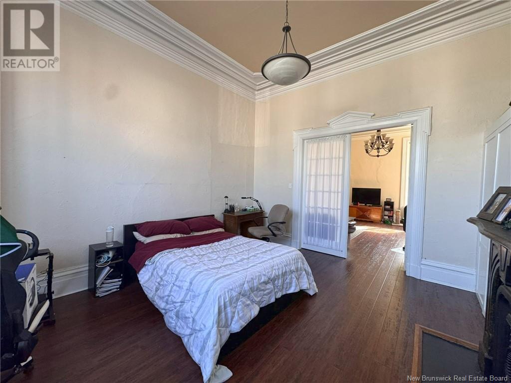 196 King Street East Property Photo 15