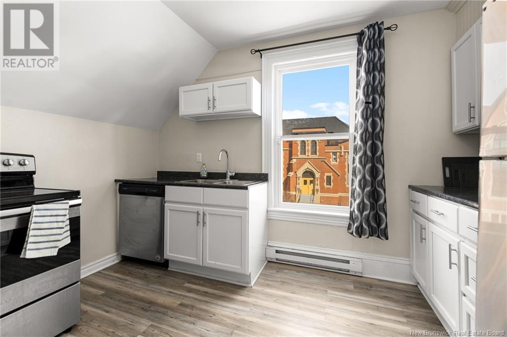 124 Highfield Street Property Photo 7
