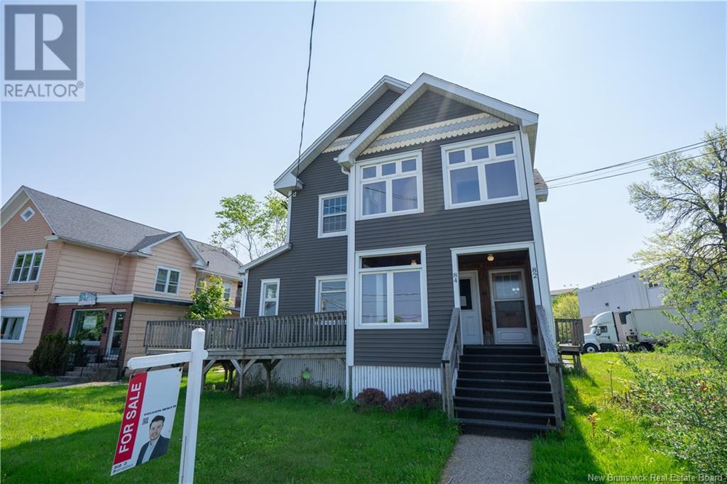 82-84 Lansdowne Avenue Property Photo 2