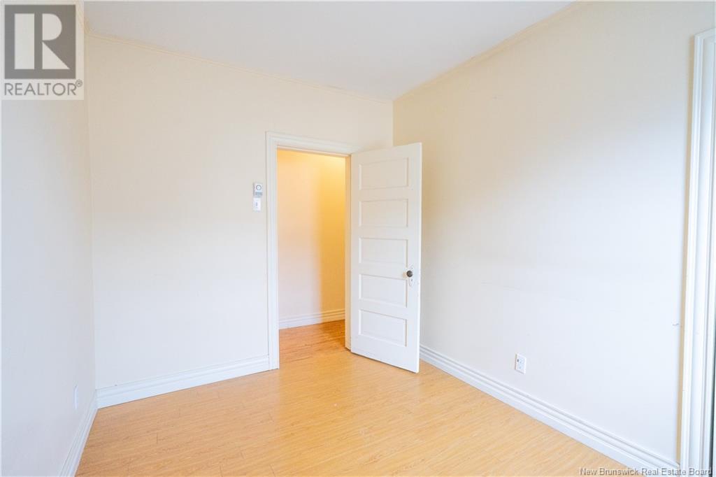 82-84 Lansdowne Avenue Property Photo 19