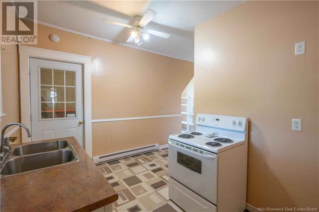 82-84 Lansdowne Avenue Property Photo 47