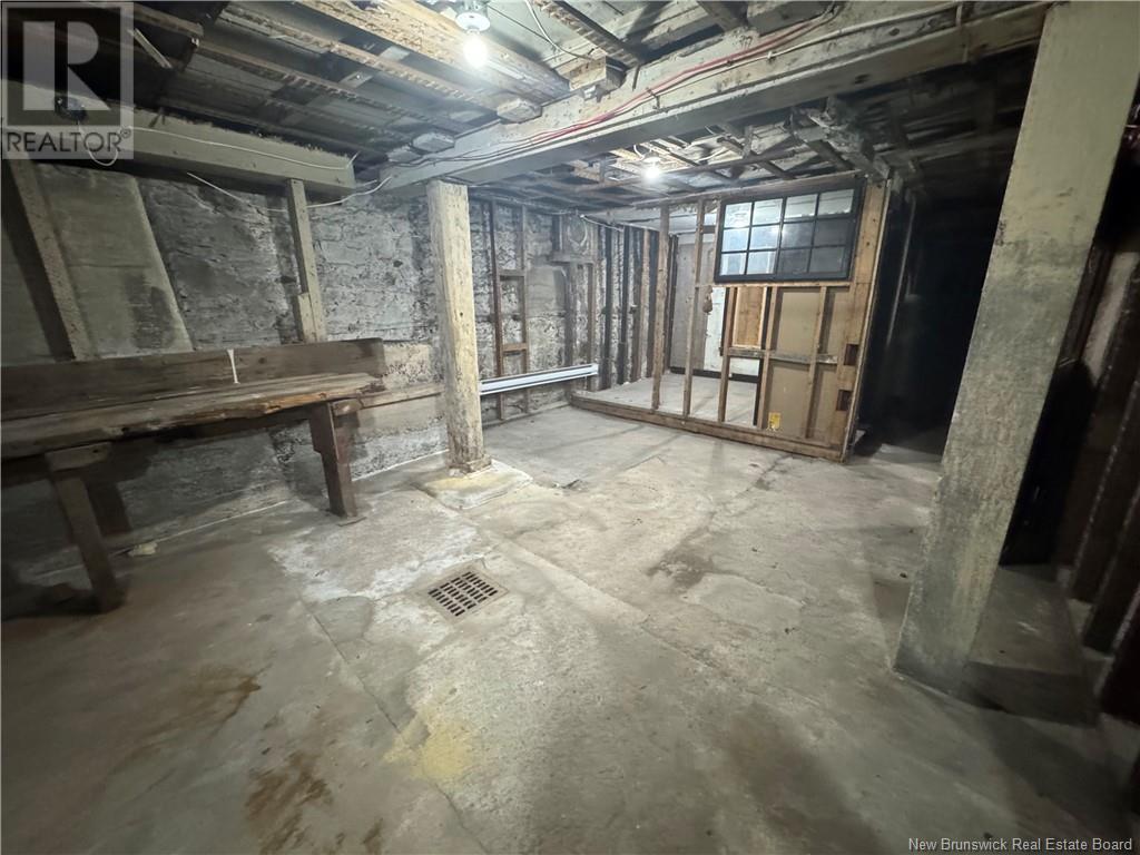 85 Main Street Property Photo 12