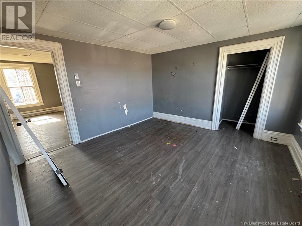 180 Metcalf Street Property Photo 5