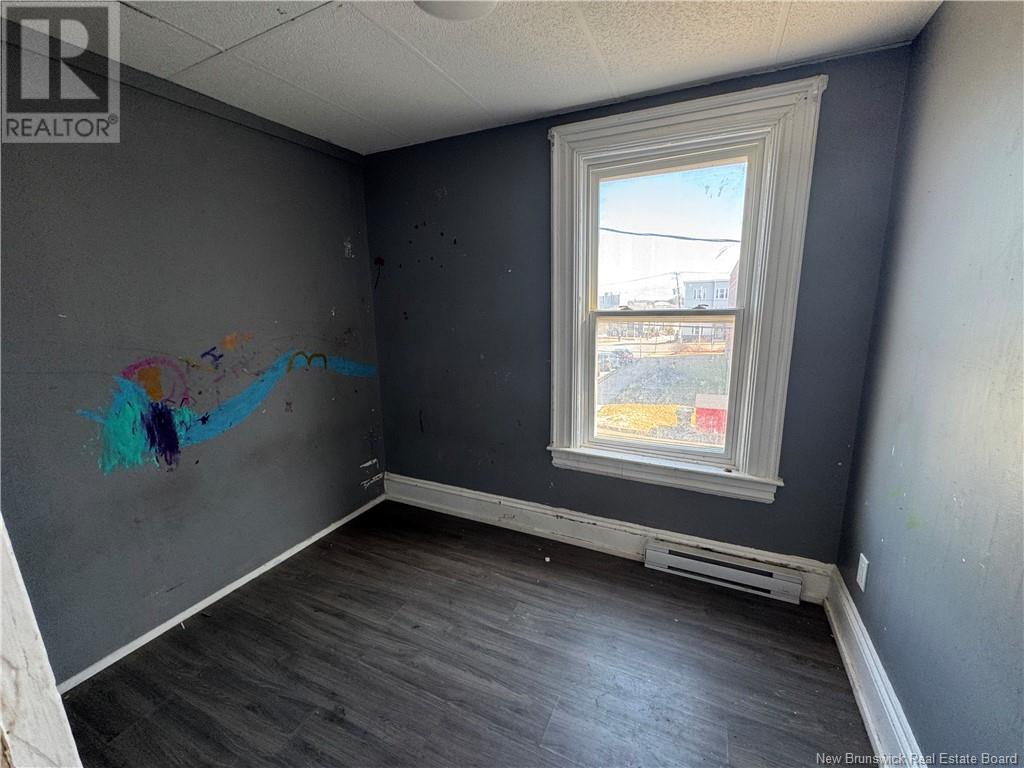 180 Metcalf Street Property Photo 6
