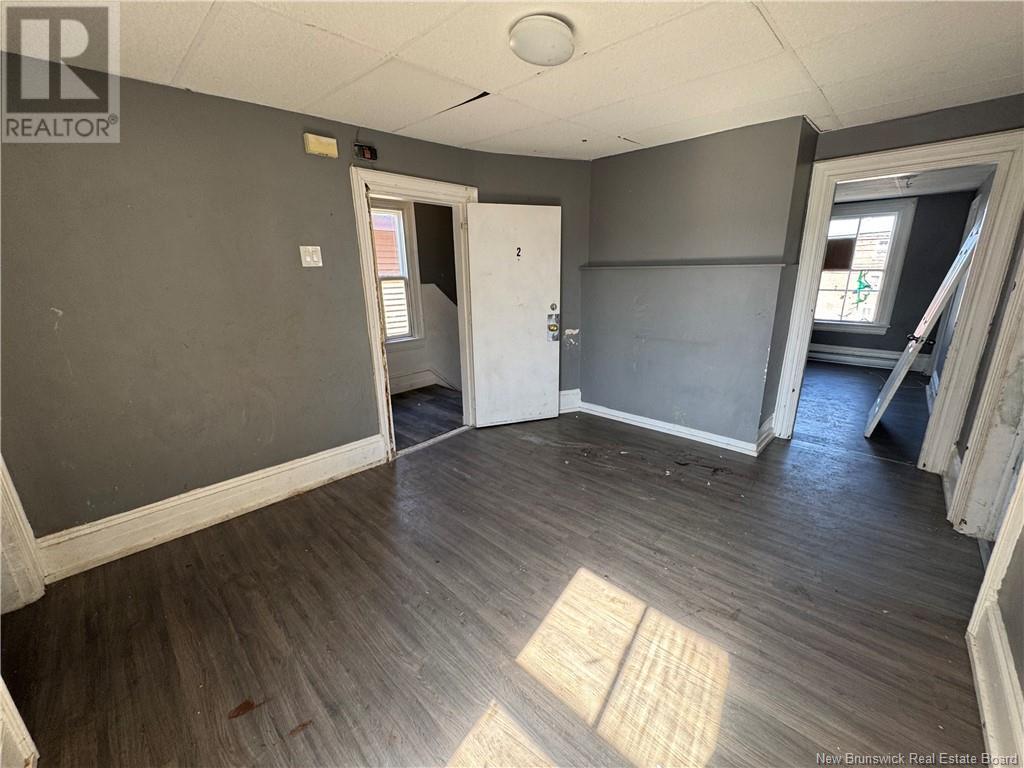 180 Metcalf Street Property Photo 8