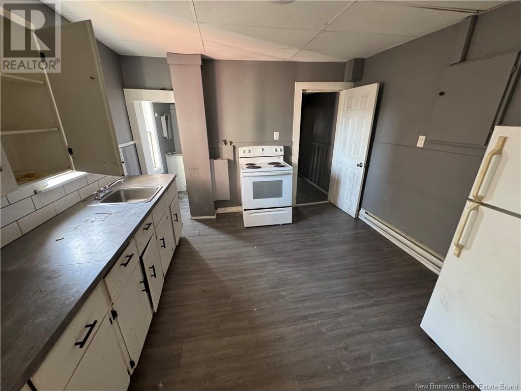 180 Metcalf Street Property Photo 9