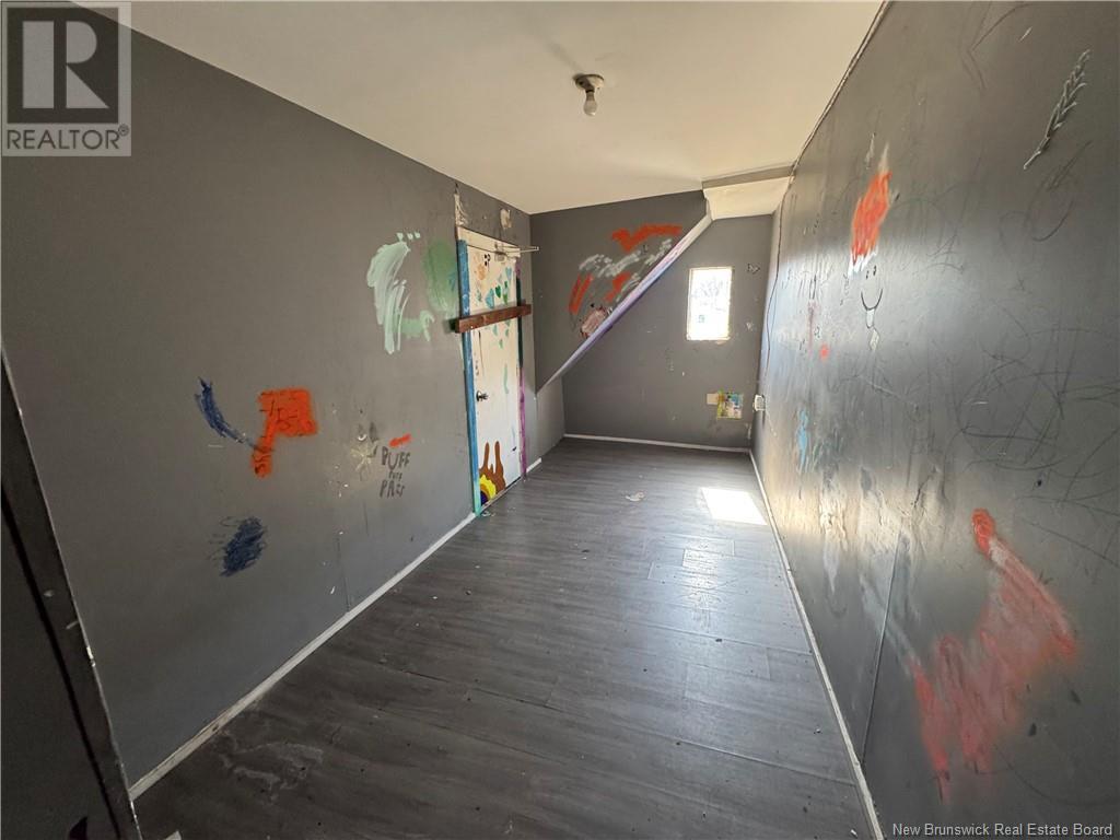 180 Metcalf Street Property Photo 10