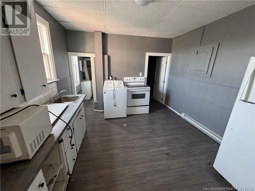 180 Metcalf Street Property Photo 18