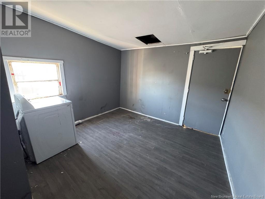 180 Metcalf Street Property Photo 21
