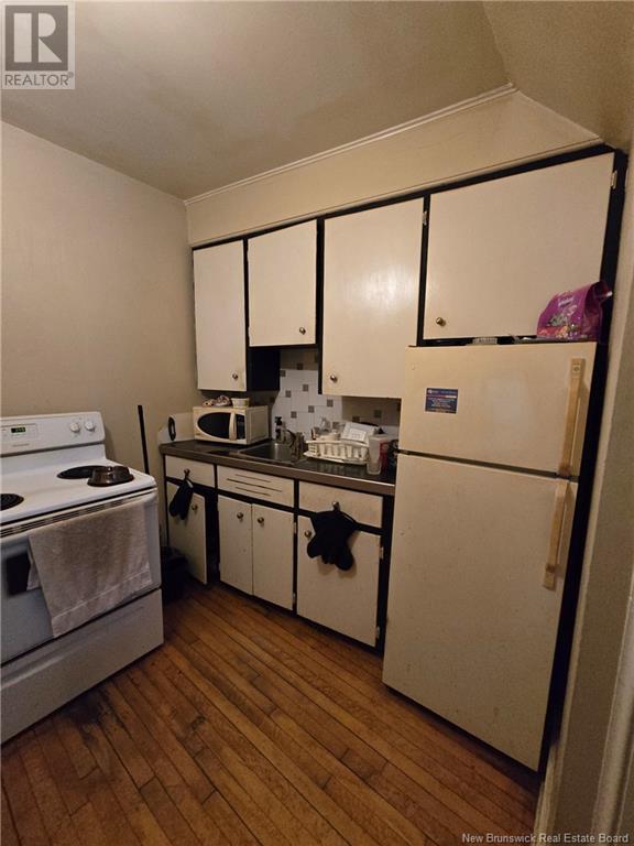 325 Main Street Property Photo 4