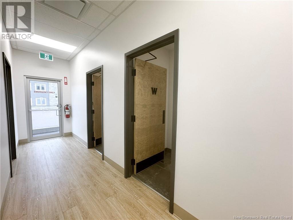 463 Champlain Street Unit# 2 Property Photo 32