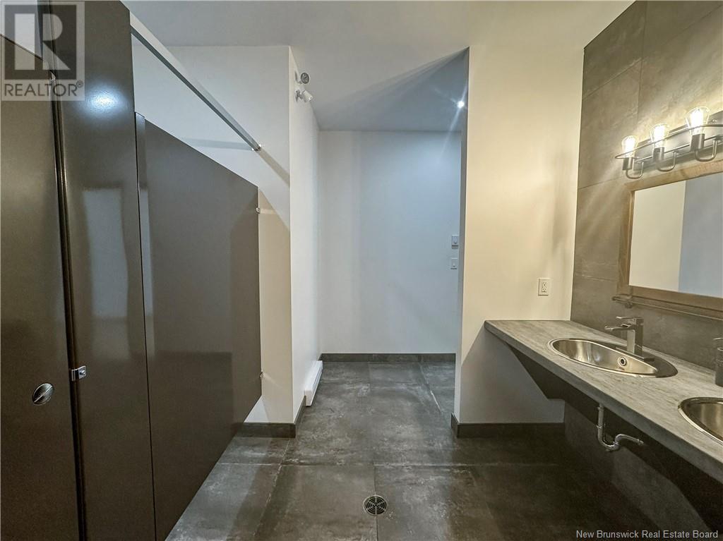 463 Champlain Street Unit# 2 Property Photo 34