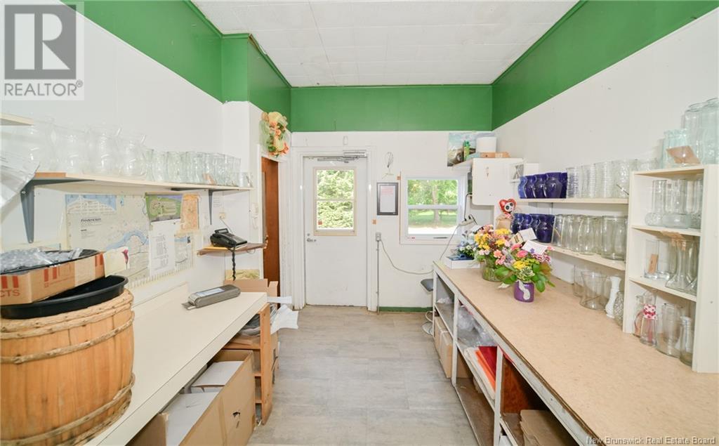 569 Woodstock Road Property Photo 18