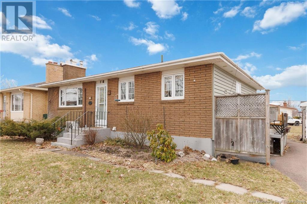 16 Danforth Street Property Photo 2