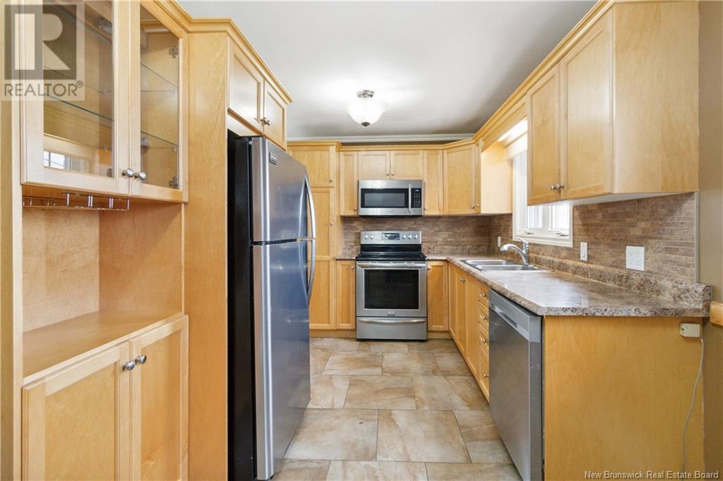 16 Danforth Street Property Photo 14
