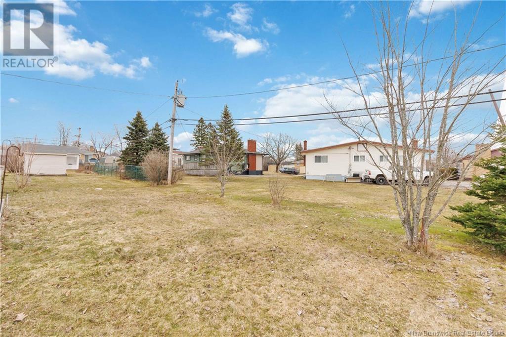 16 Danforth Street Property Photo 44