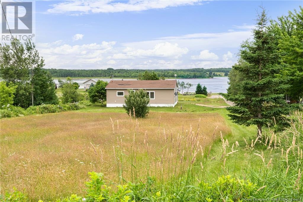 17 River Road Property Photo 3