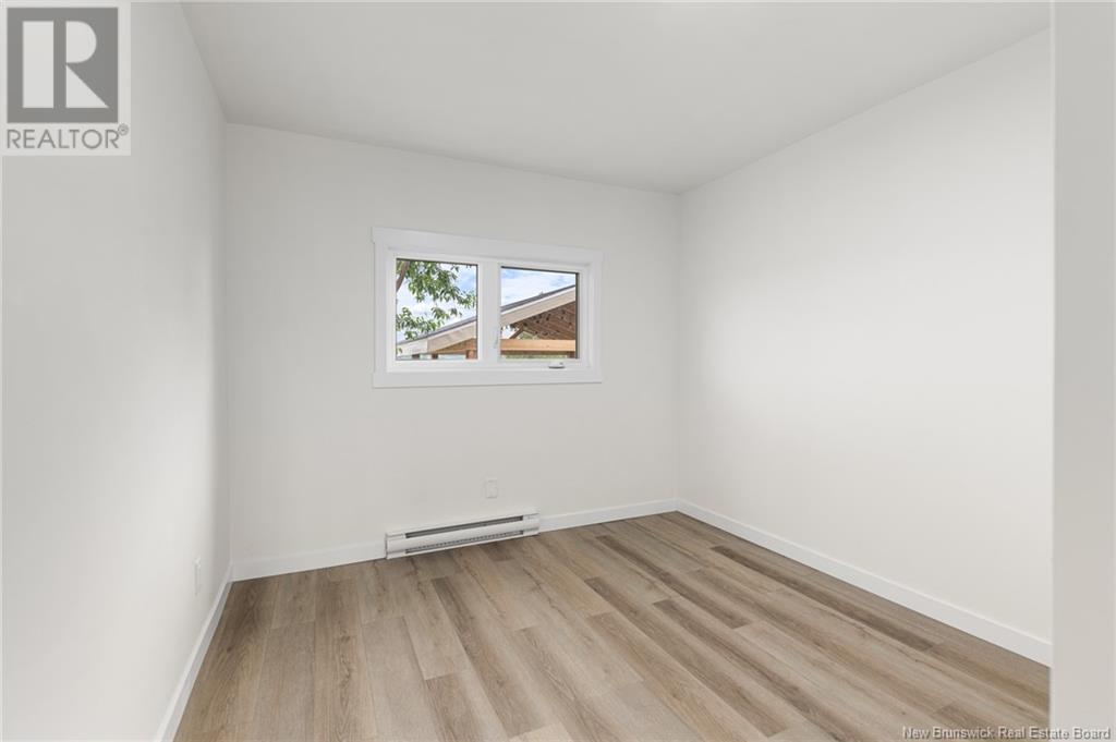 17 River Road Property Photo 28