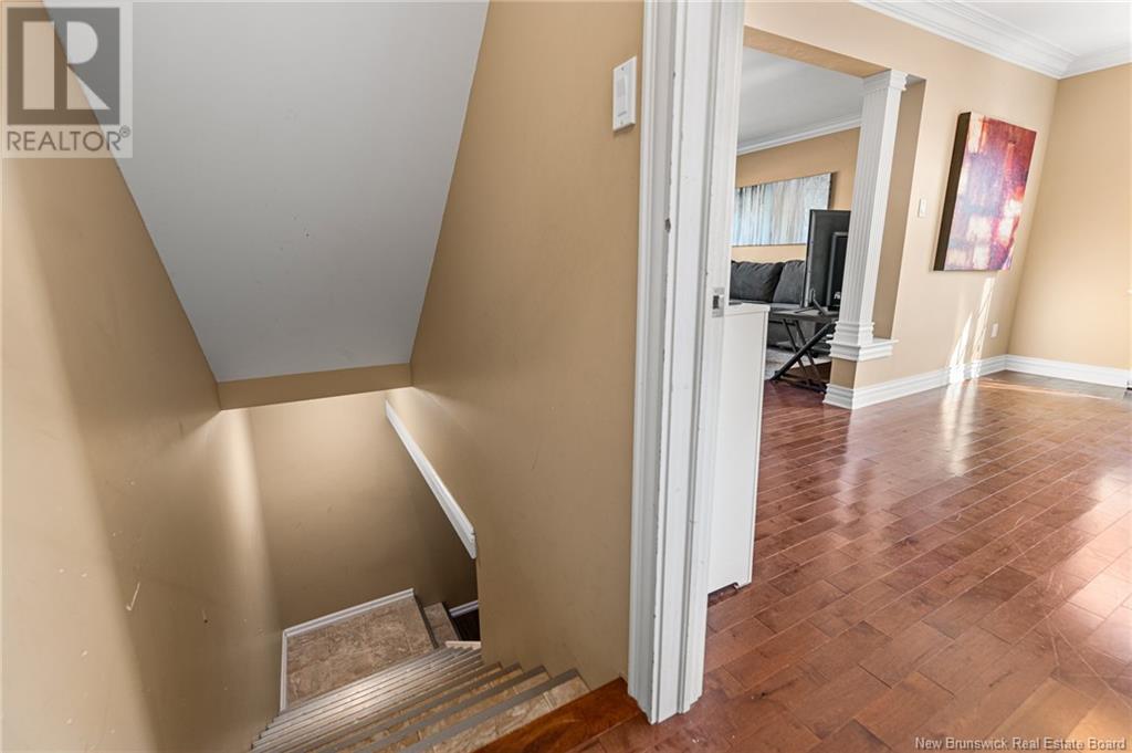 939 Bernard Street Property Photo 18