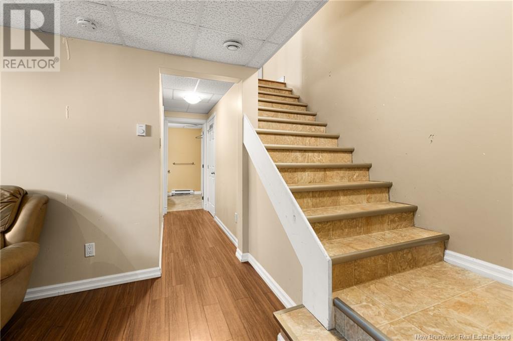 939 Bernard Street Property Photo 38