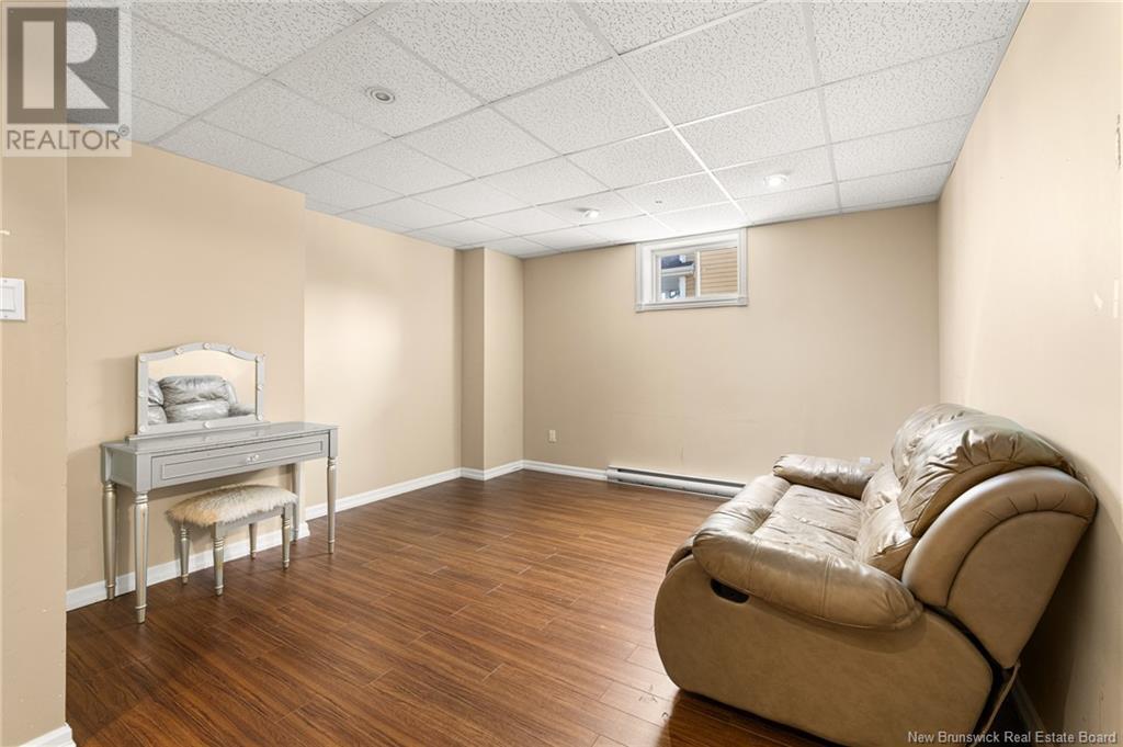 939 Bernard Street Property Photo 39